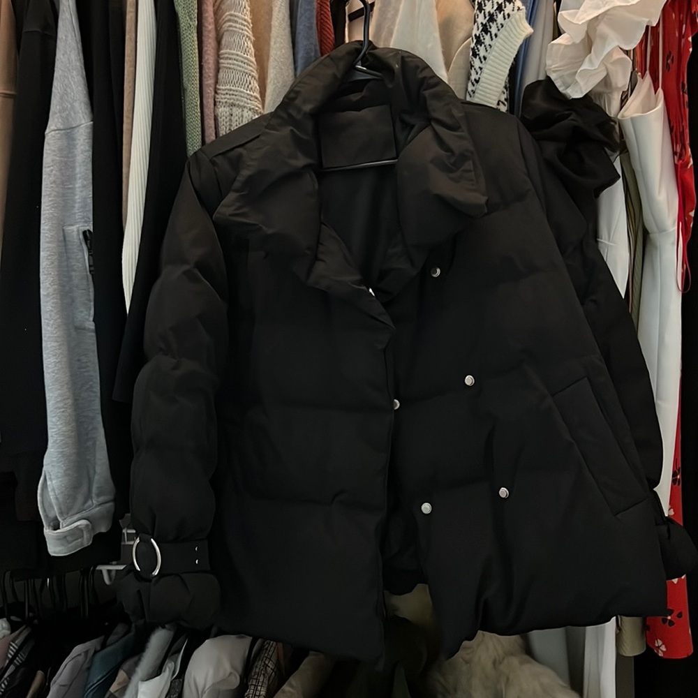 Duck down coat with collar detail